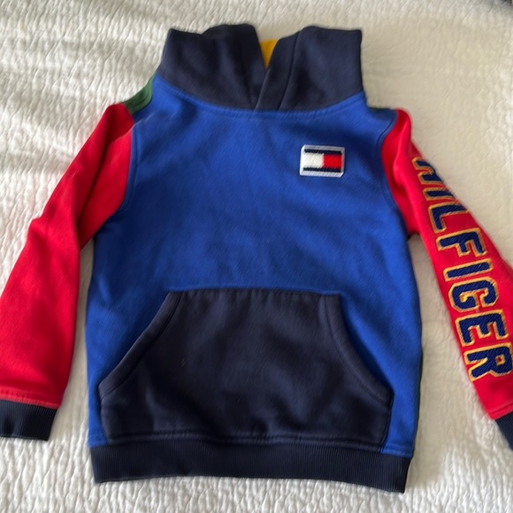 2 Sweaters for boy- Ralph Lauren and Tommy Hilfiger - Picture 3 of 6